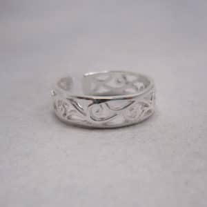 sterling silver toe ring open swirl design